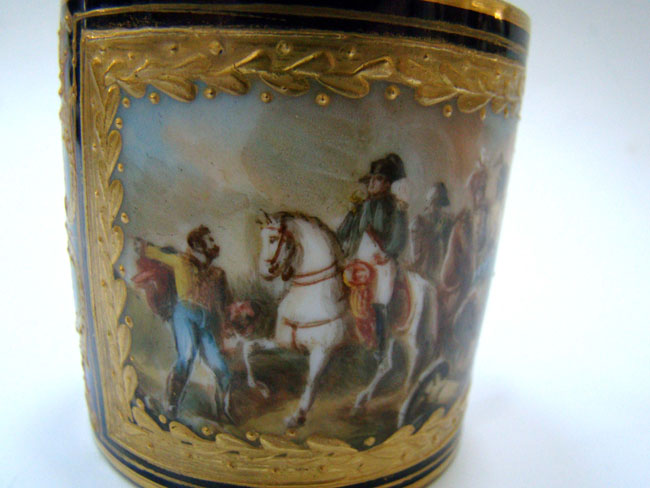 A fine and rare 19th century Sevres bone china cup featuring Napoleon at the Battle of Friedland in June 1807 — image 4